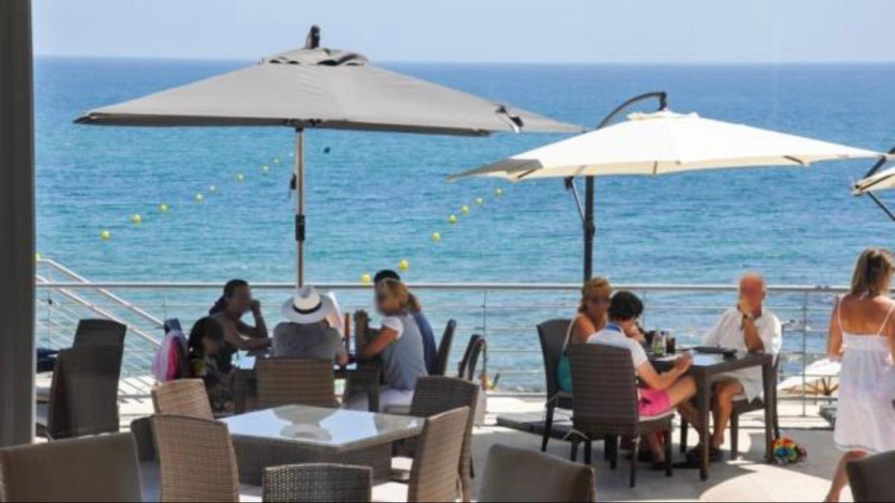 Mi Capricho 3-5 Beachfront- Apartment With Sea Views In Costa Del Sol Sitio de Calahonda Eksteriør bilde