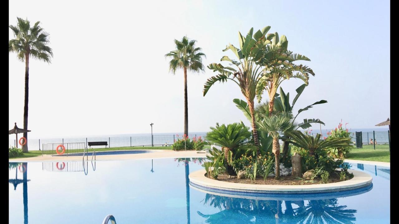 Mi Capricho 3-5 Beachfront- Apartment With Sea Views In Costa Del Sol Sitio de Calahonda Eksteriør bilde