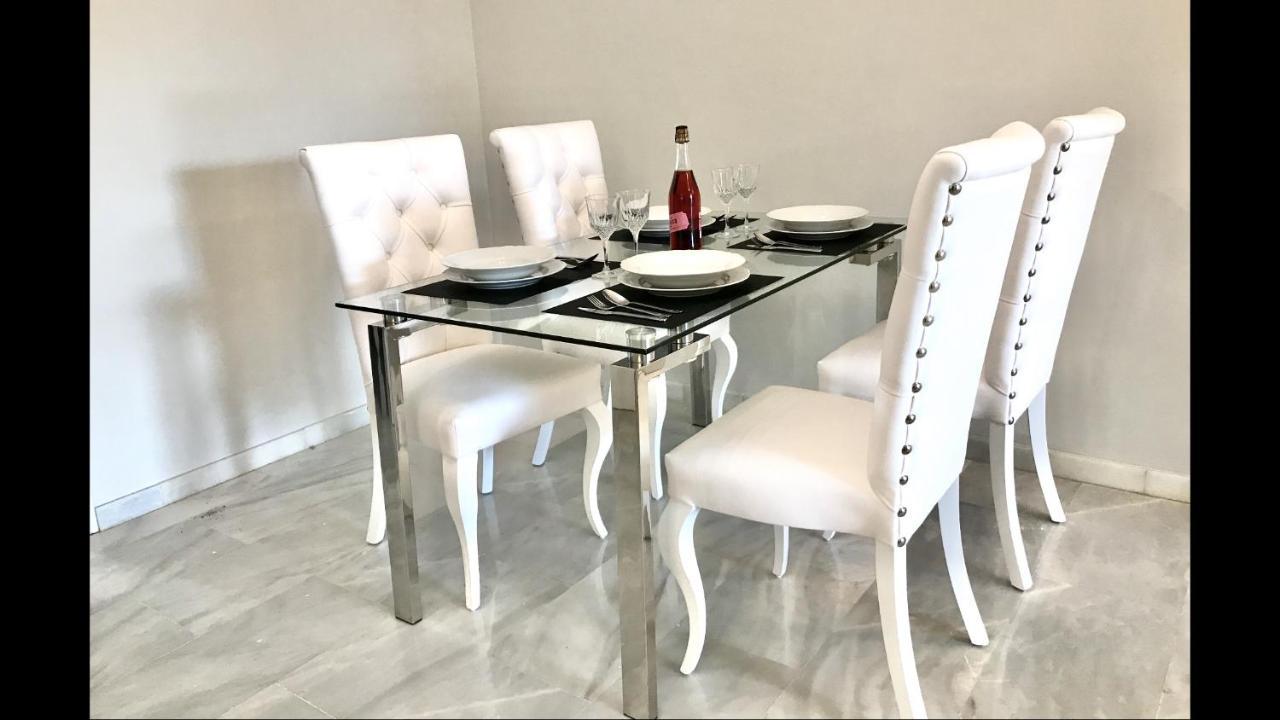 Mi Capricho 3-5 Beachfront- Apartment With Sea Views In Costa Del Sol Sitio de Calahonda Eksteriør bilde